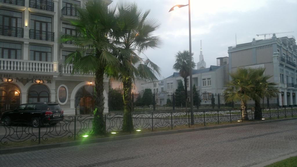 Nini'S Apartments Batumi Eksteriør bilde